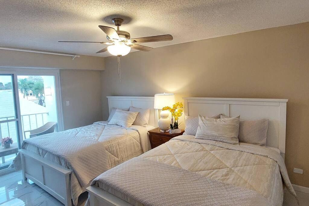 Nassau Harbour Cozy 2 Bedroom Condo Екстериор снимка